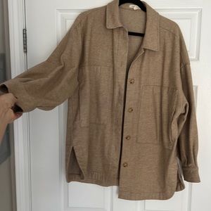 Gorgeous wool & polyester tan jacket